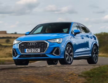 Audi Q3 Sportback 45 TFSI quattro S line [UK-spec] '2019–25
