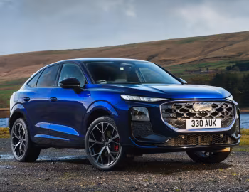 Audi Q3 Sportback e-hybrid quattro S line [UK-spec] '2025–pr.