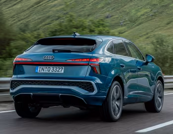 Audi Q3 Sportback TFSI S line [Worldwide] '2025–pr.