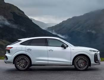 Audi Q3 Sportback e-hybrid quattro S line Black Package [Worldwide] '2025–pr.