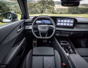 Panel frontal Audi Q3 Sportback e-hybrid quattro S line Black Package [Worldwide] '2025–pr.
