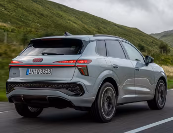 Audi Q3 TDI quattro S line Black Package [Worldwide] '2025–pr.