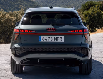 Audi Q3 TDI S line Black Package [Worldwide] '2025–н.ч.