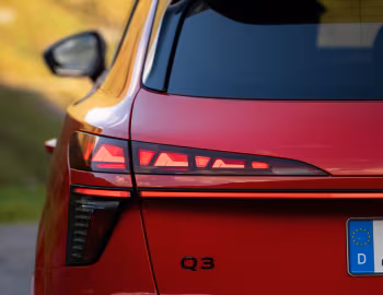Audi Q3 TFSI S line Black Package [Worldwide] '2025–pr.