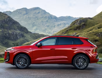 Audi Q3 TFSI S line Black Package [Worldwide] '2025–pr.