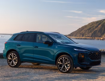 2026 Audi Q3 TFSI quattro S line black [North America] '2026