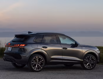 2026 Audi Q3 TFSI quattro S line black [North America] '2026