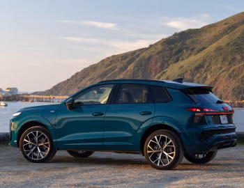 2026 Audi Q3 TFSI quattro S line black [North America] '2026