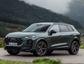 Audi Q3 TFSI quattro S line Black Package [Worldwide] '2025–pr.