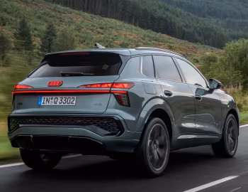 Audi Q3 TFSI quattro S line Black Package [Worldwide] '2025–pr.
