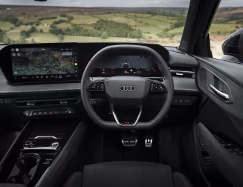 Panel frontal Audi Q3 TFSI quattro S line "Launch Edition" [UK-spec] '2025–pr.