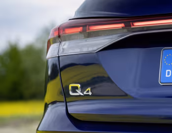 Audi Q4 40 e-tron [Worldwide] '2021–26