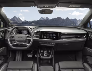 Panel frontal Audi Q4 40 e-tron S line [Worldwide] '2021–26