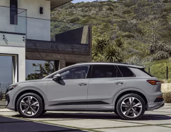 2023–pr. Audi Q4 50 e-tron quattro S line [North America] '2022–pr.
