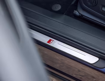 Interior Audi Q4 55 e-tron S line quattro [Australia] '2025–pr.