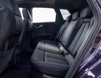 Interior Audi Q4 55 e-tron S line quattro [Australia] '2025–pr.