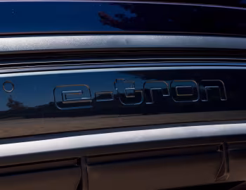 Audi Q4 55 e-tron S line quattro [Australia] '2025–pr.