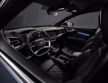 Interni Audi Q4 50 e-tron quattro S line [Worldwide] '2021–26