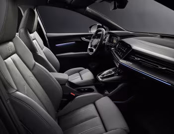 Interior Audi Q4 50 e-tron quattro S line [Worldwide] '2021–26