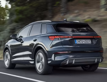 Audi Q4 e-tron quattro S line [Worldwide] '2026