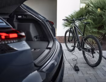 Ambos Audi Q4 e-tron quattro S line [Worldwide] '2026