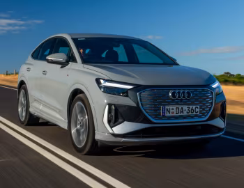 Audi Q4 Sportback 45 e-tron S line [Australia] '2025–pr.