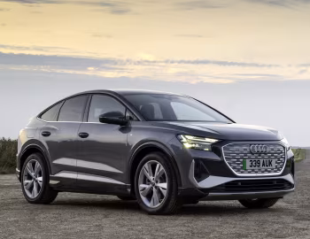 Audi Q4 Sportback 55 e-tron quattro S line [UK-spec] '2024–26