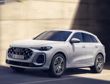 Audi Q5 e-hybrid quattro S line [Worldwide] '2025–pr.