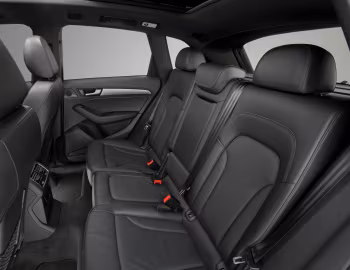 Interior 2013–17 Audi Q5 3.0T quattro S-Line [North America] (8R) '2012–17