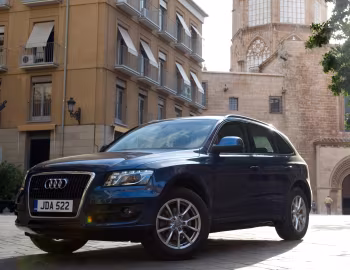 Audi Q5 2.0T quattro [UK-spec] (8R) '2008–12