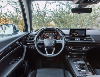 Panel frontal 2018–20 Audi Q5 2.0T quattro [North America] '2017–20