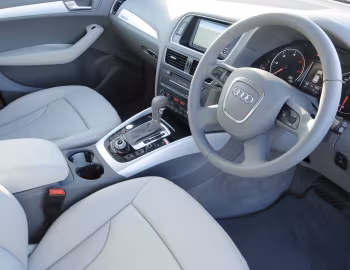 Interior Audi Q5 3.0 TDI quattro [Australia] (8R) '2009–12