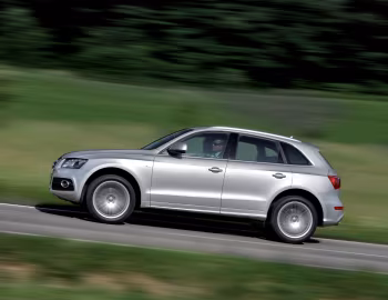 Audi Q5 3.0 TDI quattro S line (8R) '2008–12