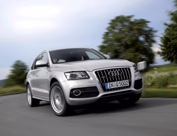 Audi Q5 3.0 TDI quattro S line (8R) '2008–12