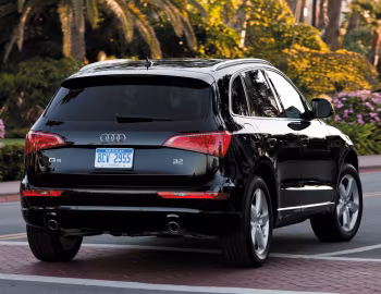 2009–12 Audi Q5 3.2 quattro [North America] (8R) '2009–12