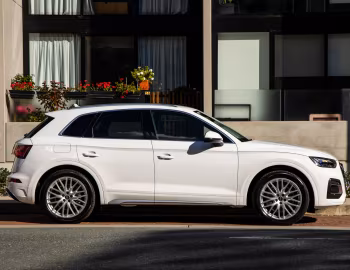 Audi Q5 35 TDI "Limited Edition" [Australia] '2022–pr.