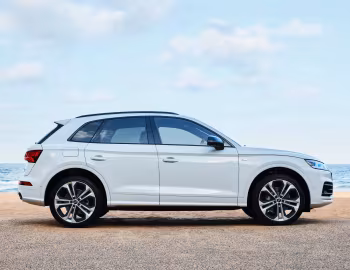 Audi Q5 45 TFSI quattro S line "Black Edition" [Australia] '2019–20
