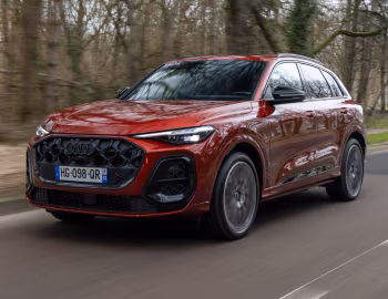 Audi Q5 e-hybrid quattro S line [Worldwide] '2025–pr.