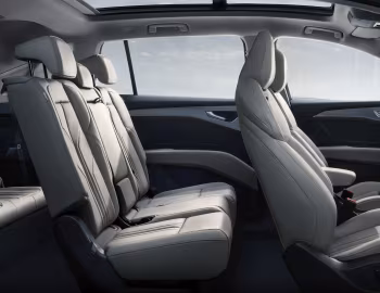 Interior Audi Q5 40 e-tron [China] '2022–pr.