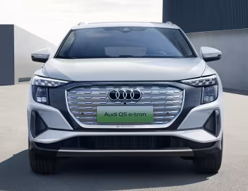 Audi Q5 40 e-tron [China] '2022–pr.
