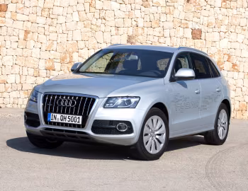 Audi Q5 Hybrid quattro (8R) '2011–12
