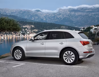 Audi Q5 Hybrid quattro (8R) '2011–12