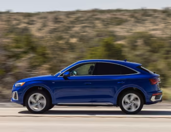 2021–pr. Audi Q5 Sportback 2.0 TFSI quattro S line [North America] '2021–pr.