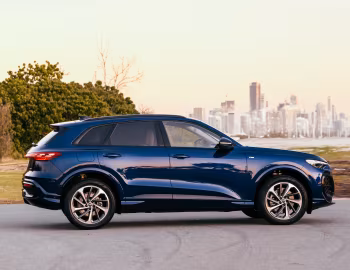 Audi Q5 TDI quattro S line [Australia] '2025–pr.