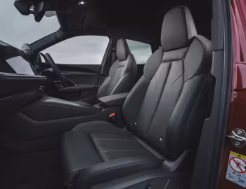 Интерьер Audi Q5 TDI quattro S line "Launch Edition" [UK-spec] '2025–н.в.