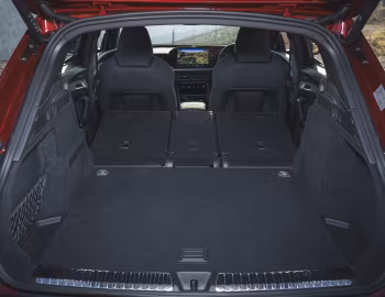 Багажник Audi Q5 TDI quattro S line "Launch Edition" [UK-spec] '2025–н.в.