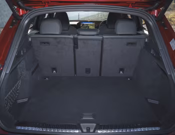 Багажник Audi Q5 TDI quattro S line "Launch Edition" [UK-spec] '2025–н.в.