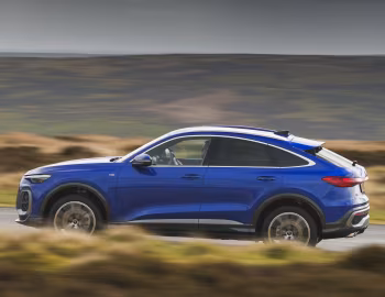 Audi Q5 Sportback TDI S line "Launch Edition" [UK-spec] '2025–pr.