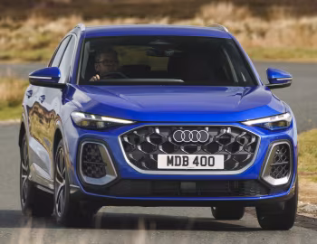 Audi Q5 Sportback TDI S line "Launch Edition" [UK-spec] '2025–pr.