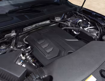 Bajo el capó 2025–pr. Audi Q5 TFSI quattro [North America] '2025–pr.